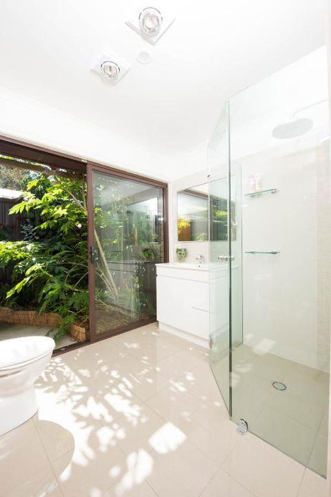 A Suite Spot In The Hills - Darwin Holiday 2