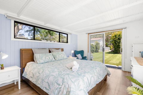 A Touch Of Paradise - House And Granny Flat - 4 Mins Walk To Callala Beach - Darwin Holiday 4