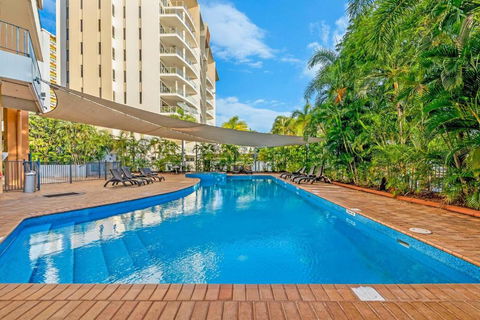 A Waterview Oasis On The Esplanade With Pool - Darwin Holiday 0