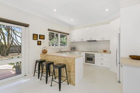 A1 Location By The Sea - Darwin Holiday 2