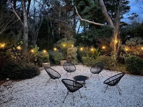 Abbey House - 3BR/sleeps 8 - South Leura - Darwin Holiday 4