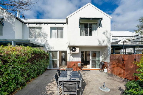 Abbys Beach Villa - Darwin Holiday 0