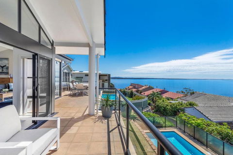 Above And Beyond - Beautiful Home With Heated Pool And Views - Darwin Holiday 1