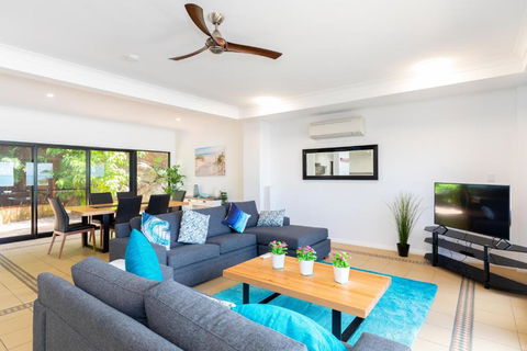 Absolute Airlie - Darwin Holiday 2