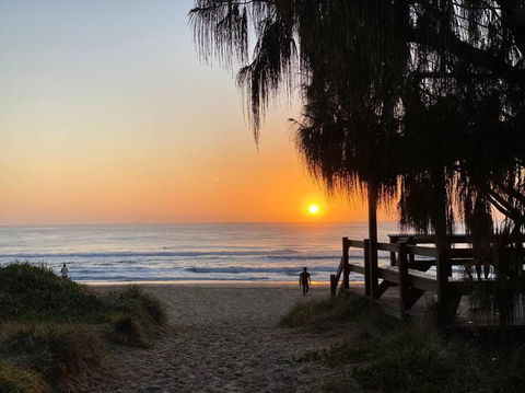 Absolute Beach Front Home -Dogs, Surf, Relax, Bush - Darwin Holiday 1
