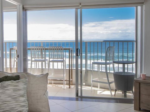 Absolute Beachfront Apartment In Paradise - Darwin Holiday 4