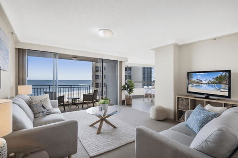 Absolute Beachfront Royal Palms - Darwin Holiday 2