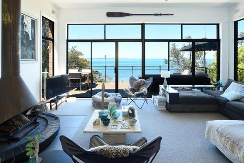 Absolute Beachfront - Darwin Holiday 1