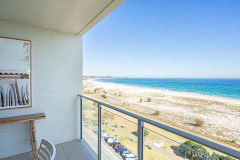 Absolute Kirra By EcoTime - Darwin Holiday 1
