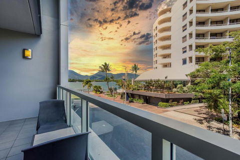 Absolute Waterfront - Enjoy Exceptional Lifestyle - Darwin Holiday 4
