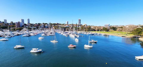 Absolute Waterfront With Oversized Private Terrace - Darwin Holiday 2