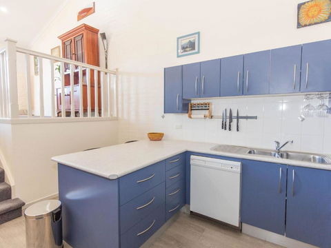 Acacia 4 2 Kirwan Close - Darwin Holiday 4
