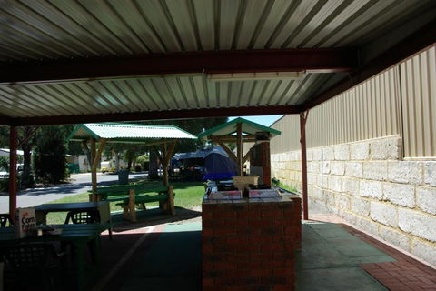 Acclaim Kingsway Tourist Park - Darwin Holiday 3