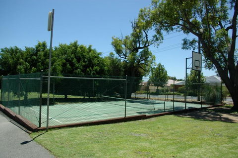 Acclaim Kingsway Tourist Park - Darwin Holiday 2