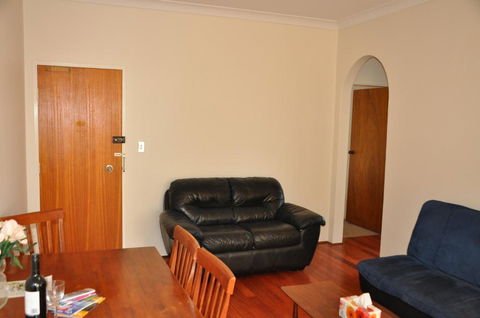 Accommodation Sydney Kogarah 2 Bedroom Apartment With Balcony - Darwin Holiday 0