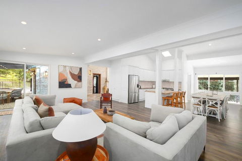 Acreage Estate -Ponies -Tennis Court -Spa - Darwin Holiday 3