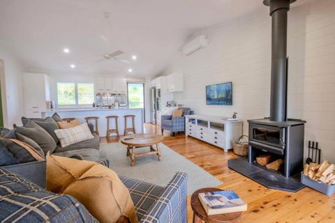 Acreage Near Currumbin Beach - Darwin Holiday 1