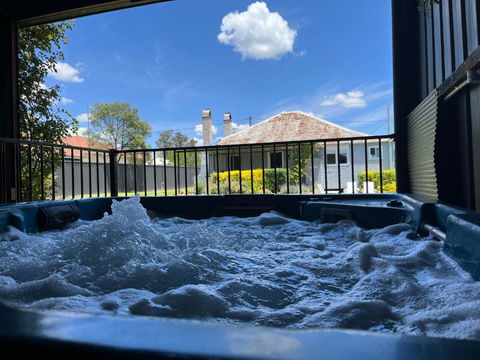 Addisons Stanthorpe With Hot Tub - Darwin Holiday 1