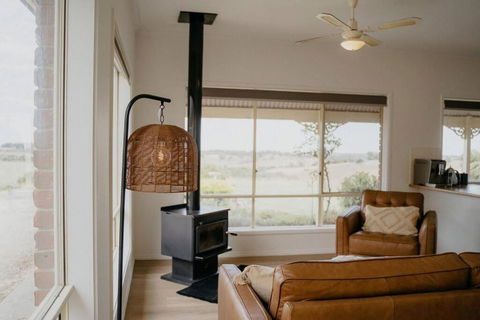 Adelaide Hills Country Paradise - Darwin Holiday 0