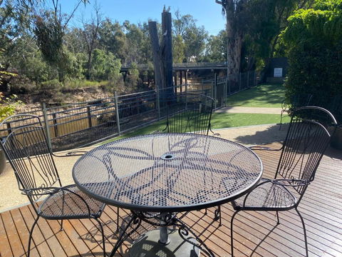 Adelphi Apartments 3 Or 3A - Downstairs 2 Bedroom Or Upstairs King Studio With Balcony - Darwin Holiday 3