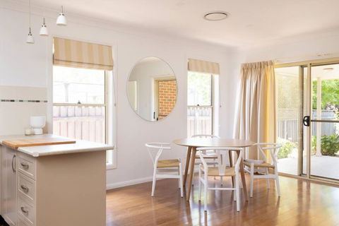 Adorable 1-bedroom Kuzman Guesthouse - Darwin Holiday 3
