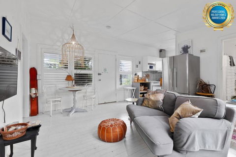 Adrift - Pet-friendly - 5 Min Walk To Bay - Rustic Charm - Darwin Holiday 0