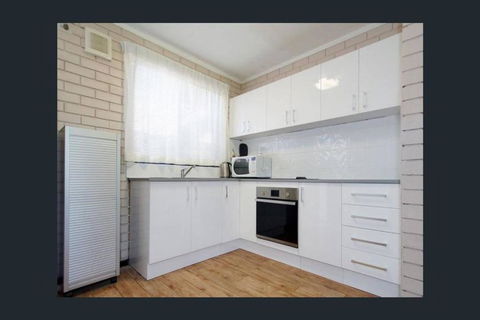 Affordable Apartment Close To City And Beaches - Darwin Holiday 2