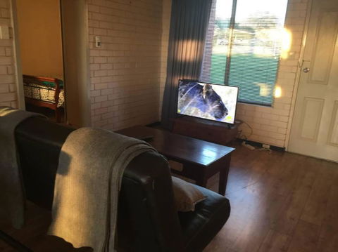 Affordable Apartment Close To City And Beaches - Darwin Holiday 3