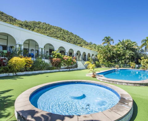 AFFORDABLE ISLAND ESCAPE! Queen Studio, Nelly Bay - Darwin Holiday 0
