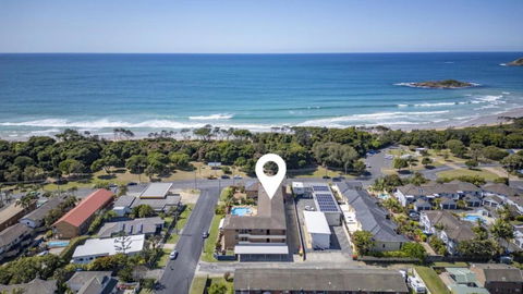 Affordable, Pool, Spa, Beach, Bbq, Sleeps 4 - Darwin Holiday 0
