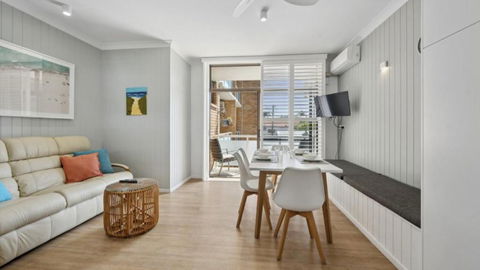 Affordable, Pool, Spa, Beach, Sleeps 5 - Darwin Holiday 1