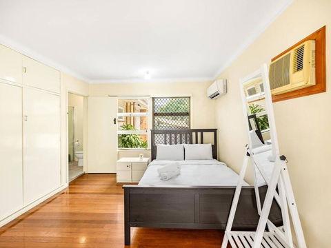 Affordable Studio Steps From UQ Shops And Transit - Darwin Holiday 0
