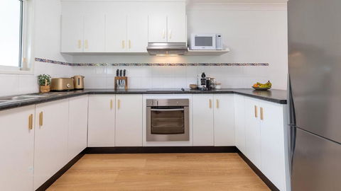 Agnes Break - 3 Bedroom, 2 Bath, 400m To Beach - Darwin Holiday 4
