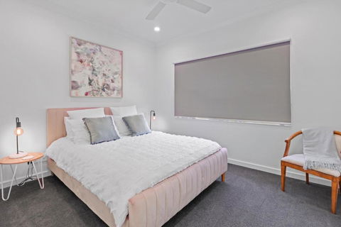 Ailsafield - Home In The Heart Of Mansfield - Darwin Holiday 2