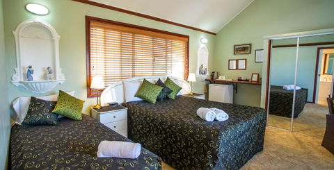 Ainslie Manor Bed And Breakfast - Darwin Holiday 0