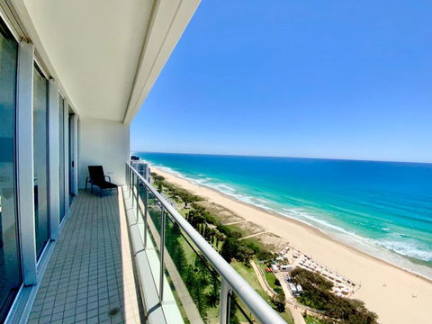 Air On Broadbeach Beachfront 2Level Stunning Apartment With 180 Degree Views - Darwin Holiday 3