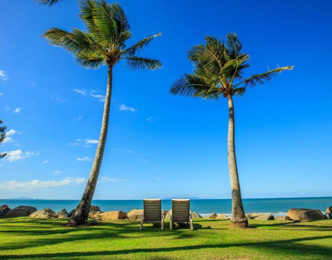 ABSOLUTE BEACH FRONT MACKAY - Blue Pacific - Darwin Holiday 0
