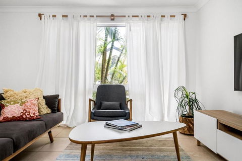 A Perfect Stay - Baby Blue - Darwin Holiday 4