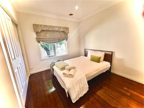 A Beautiful Home - Darwin Holiday 4