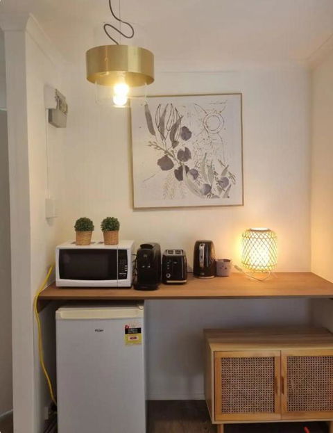 A Comfortable And Quiet 2bedroom House And A 1bedroom Bungalow - Darwin Holiday 3