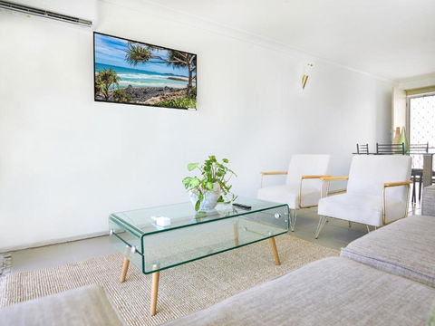Affordable Accommodation In The Heart Of Surfers Paradise - Darwin Holiday 1