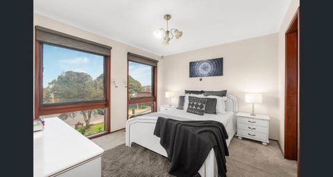A Room In Mill Park - Darwin Holiday 0