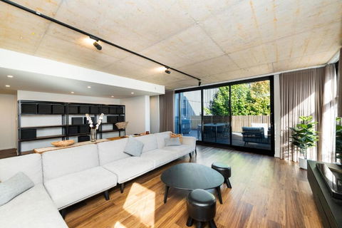 Accommodate Canberra - Waygoose 1 - Darwin Holiday 1