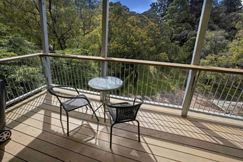 A Wood Haven - Darwin Holiday 3