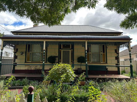 AAA Plus Yapera On Lucan - Darwin Holiday 0