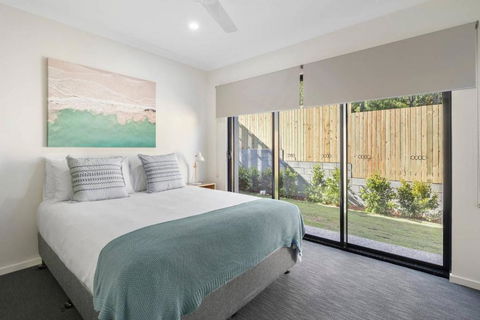 AIRLIE BEACH Delight. Hop, Skip Jump To Everything - Darwin Holiday 4