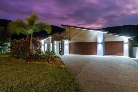 Airlie Beach Home - Darwin Holiday 2