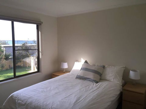 Airy Beach Escape In Ventnor - Darwin Holiday 2