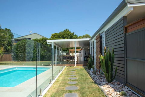 Al Fresco Residence In The Heart Of Point Lookout! - Darwin Holiday 0