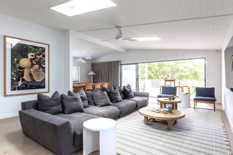AL Sole - 4 Bedrooms - Pool - Location - Darwin Holiday 0